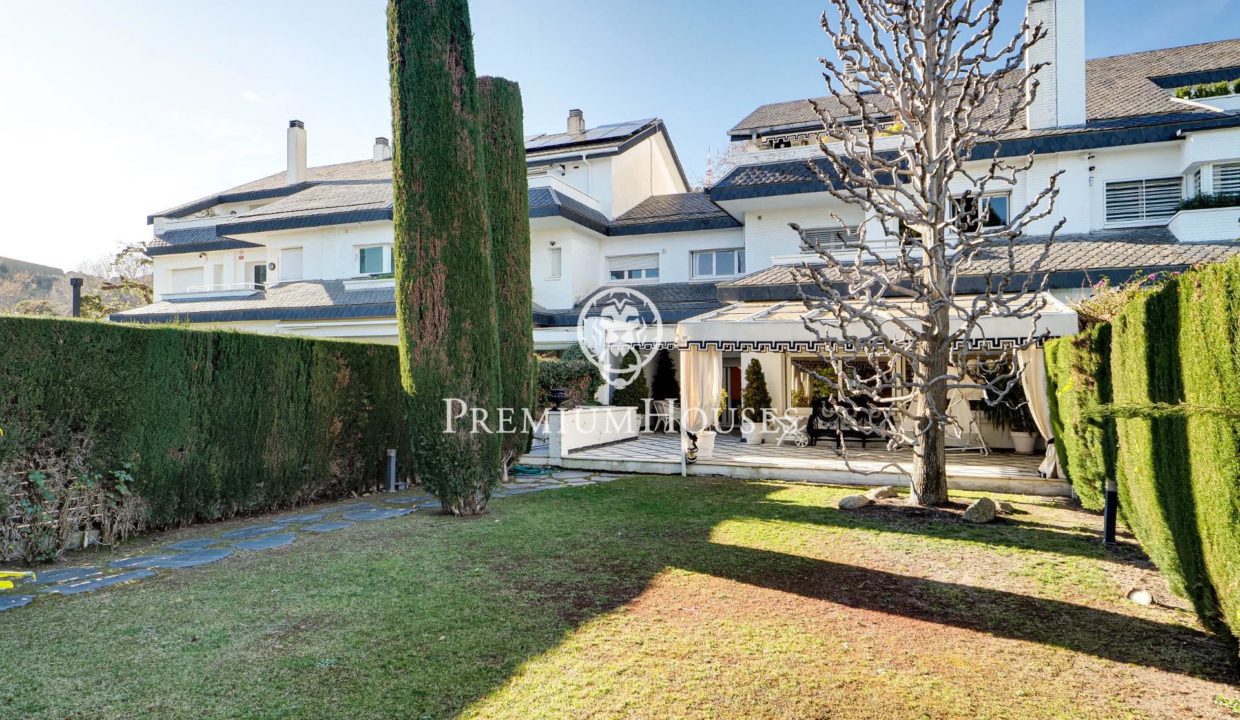 Exclusivo chalet con impresionantes vistas al mar en venta en Pedralbes_1