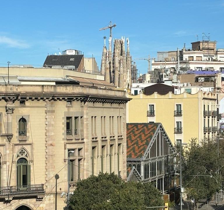 PISO EN VENTA EN EL CORAZÓN DEL EIXAMPLE BARCELONÉS_5