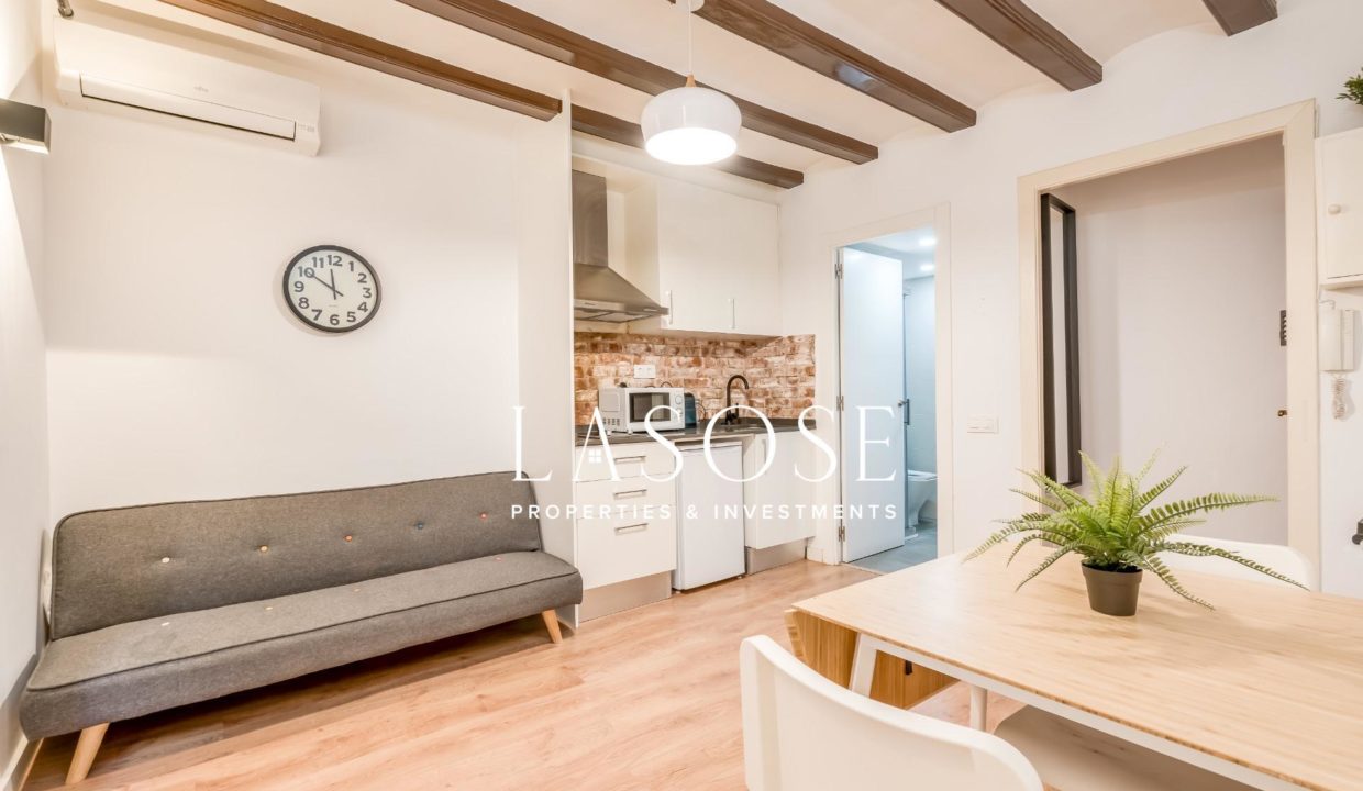 Piso en venta cerca de La Rambla_1