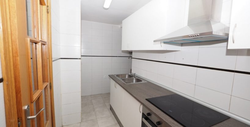 SE VENDE PISO EN BARCELONA