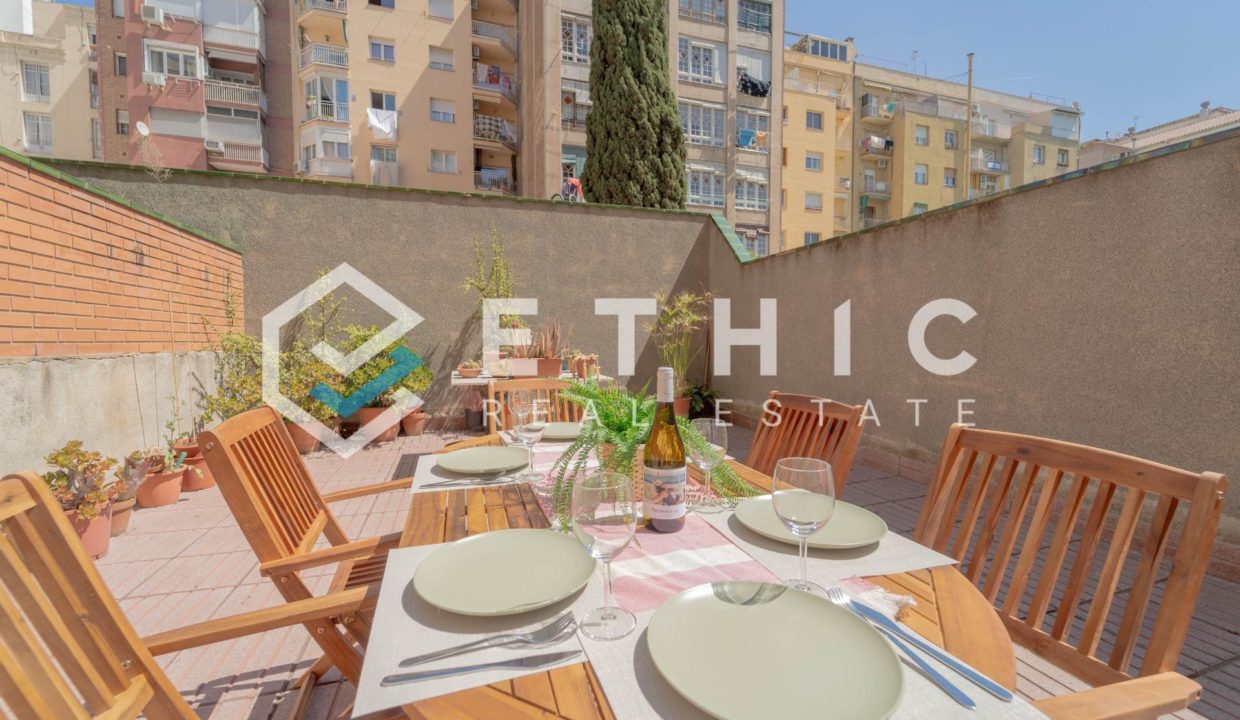 ¡OPORTUNIDAD! ¡GRAN TERRAZA 67m2 EN ESPECTACULAR FINCA DE PASSEIG DE SANT GERVASI!_2