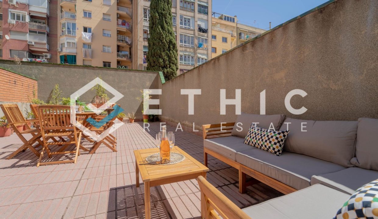 ¡OPORTUNIDAD! ¡GRAN TERRAZA 67m2 EN ESPECTACULAR FINCA DE PASSEIG DE SANT GERVASI!_5