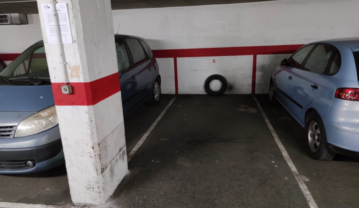 ALQUILER DE PARKING!!_2