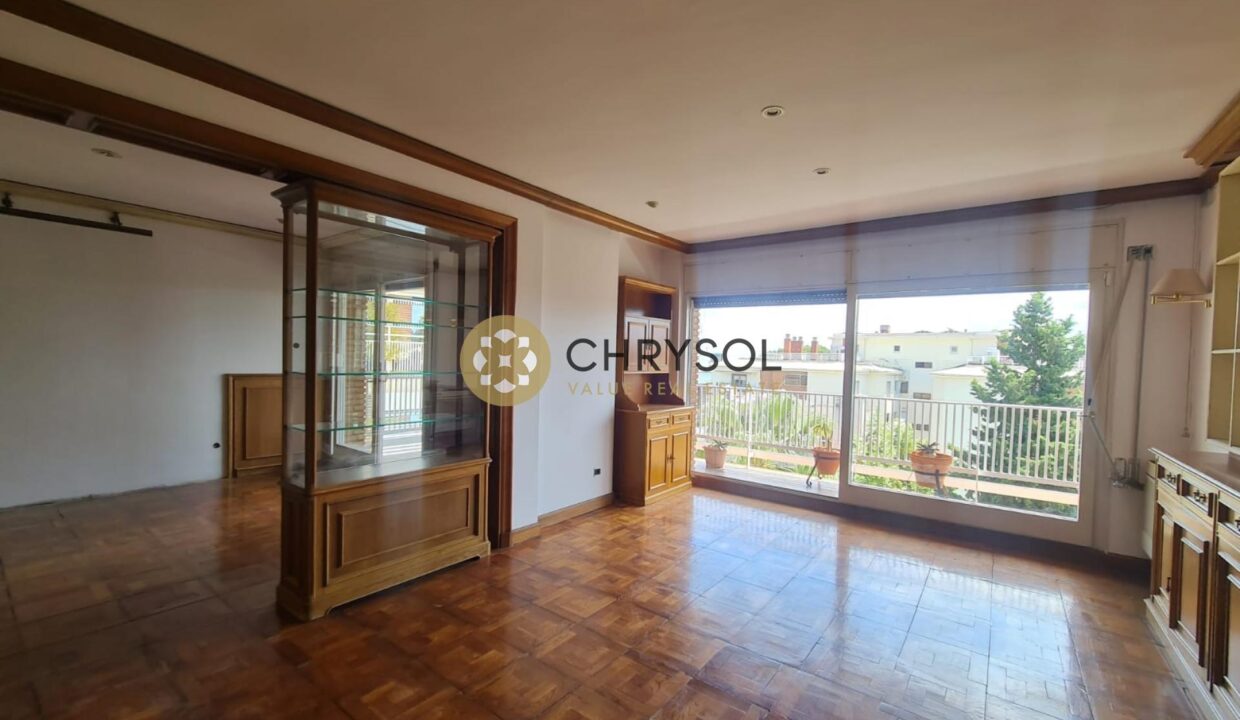 Ático en venta con terraza y parking en Tres Torres._4