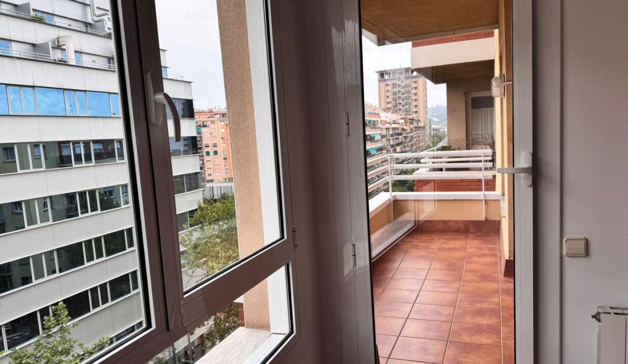 FANTASTICO PISO 115M² CALLE NUMANCIA_3