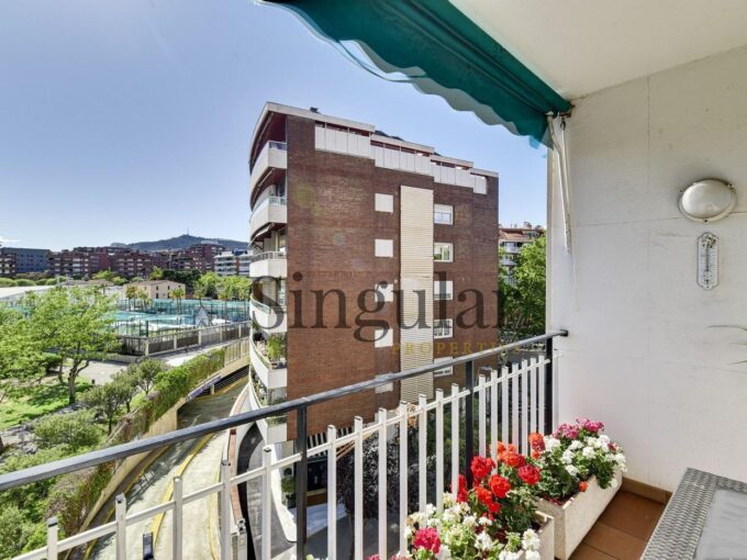 Fabulosa planta alta con terraza y vistas al parque Ganduxer_1