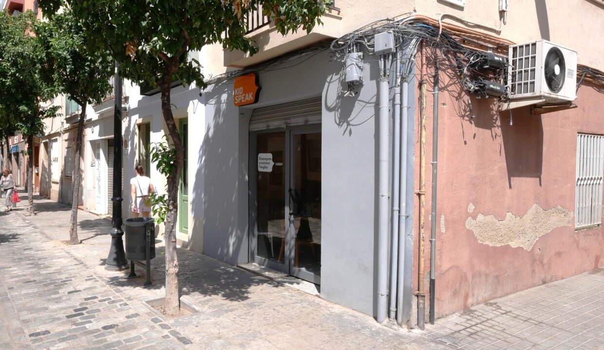 LOCAL EN ALQUILER EN C/ DOCTOR SANTPONÇ 91 (SANT ANDREU DEL PALOMAR)_2