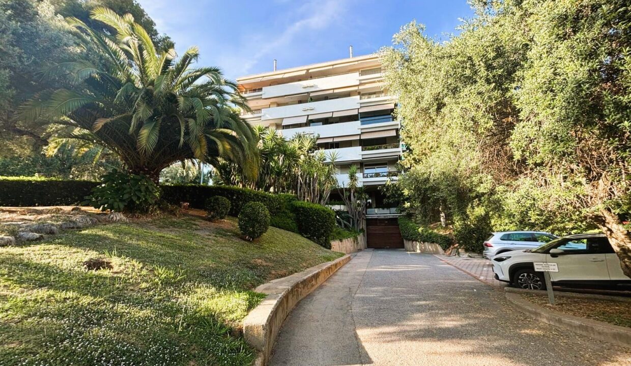 PISO EN VENTA EN PEDRALBES_2