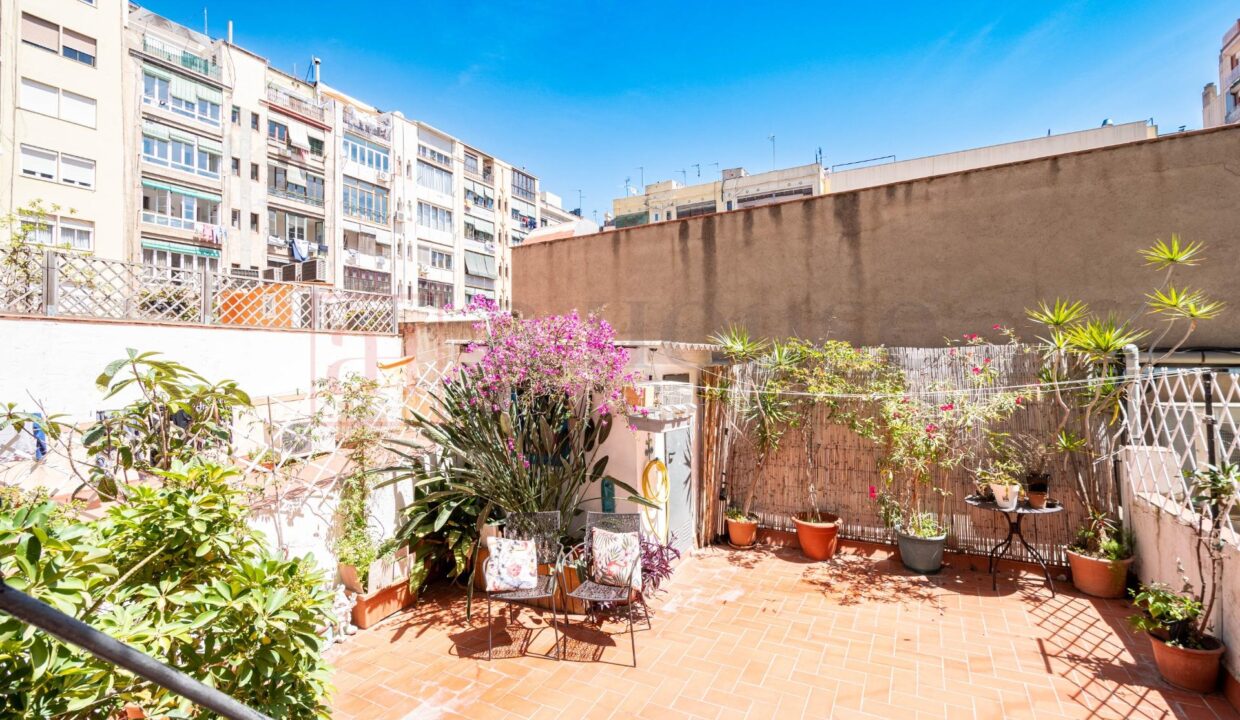 Piso con TERRAZA en L'Antiga Esquerra de l'Eixample_1