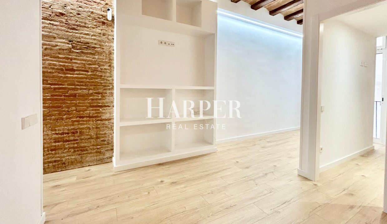 Piso en venta en Carrer de Sant Pere Mitjà_1