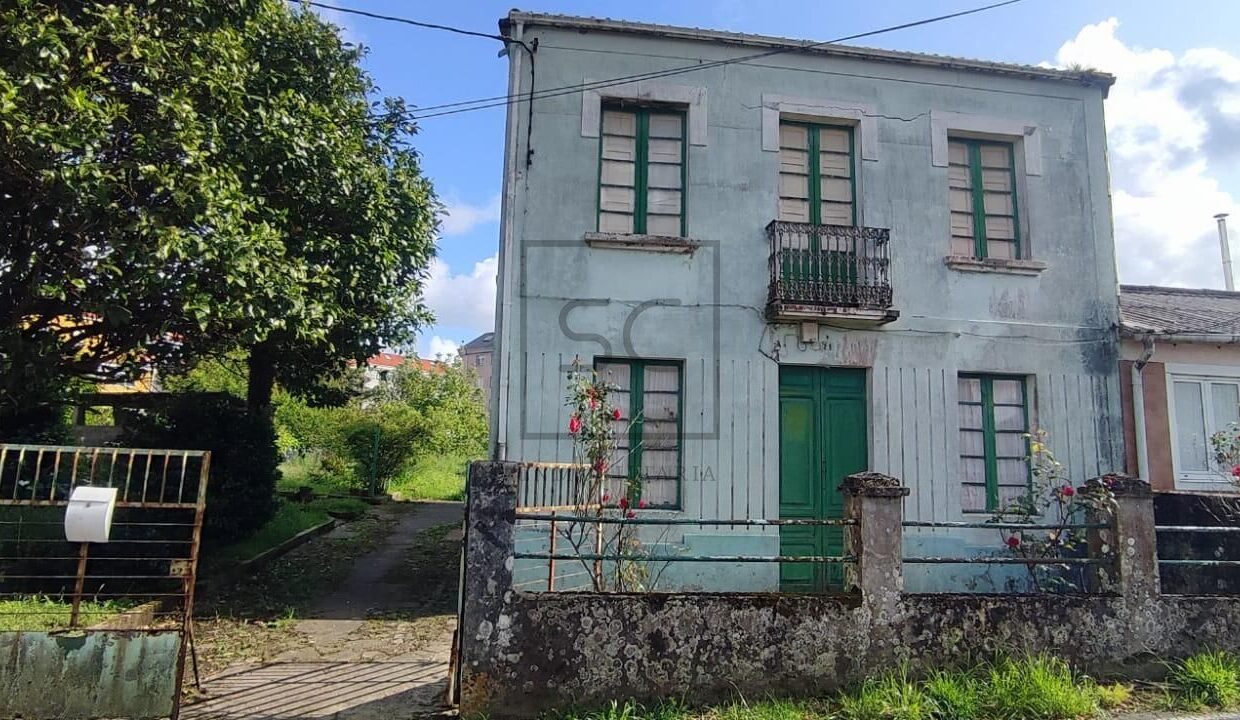 CASA CON FINCA PARA REFORMA INTEGRAL EN NARÓN_1