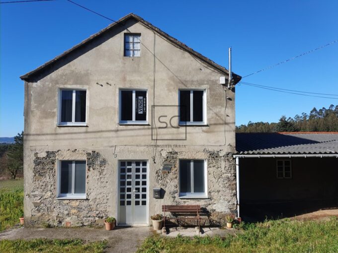 CASA CON FINCA Y BODEGA EN SEDES