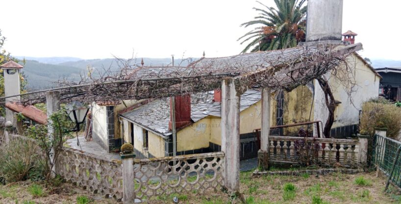 CASA CON FINCA Y GARAJE EN MOECHE_1