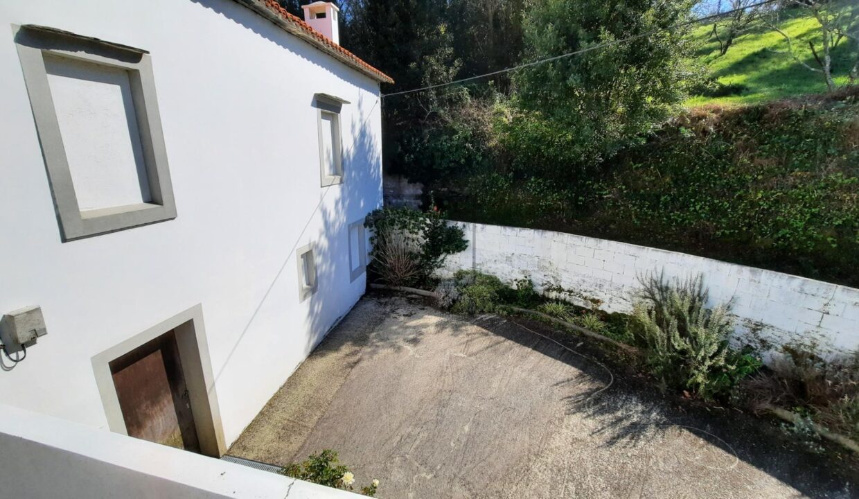 CASA DE PIEDRA CON EDIFICACIÓN AUXILIAR EN CEDEIRA_4