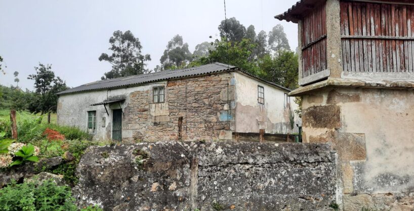 CASA DE PIEDRA PARA REFORMA INTEGRAL CON GRAN FINCA_1