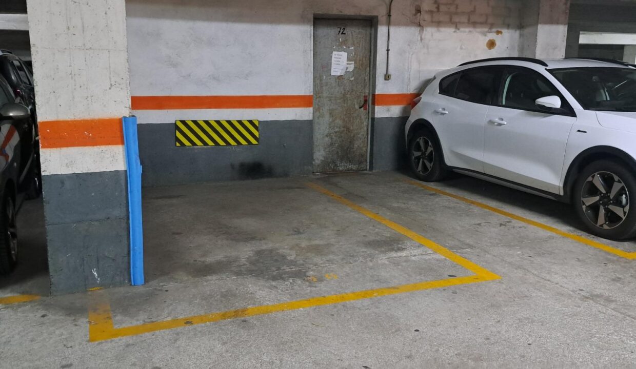 EN VENTA PLAZA DE PARKING LA MARINA DE PORT_2