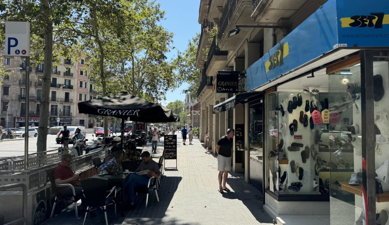 Local comercial Barcelona Eixample / Sant Antoni Alquiler AL-COM7_2