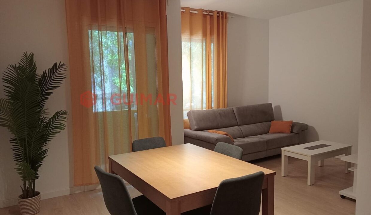 PISO EN VENTA - Barcelona (Sant Martí / El Camp de l'Arpa)_1