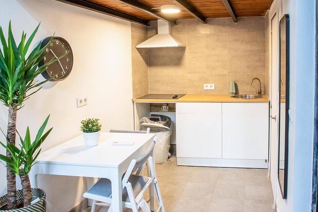 6 ESTUDIOS EN VENTA EN BARCELONA_3