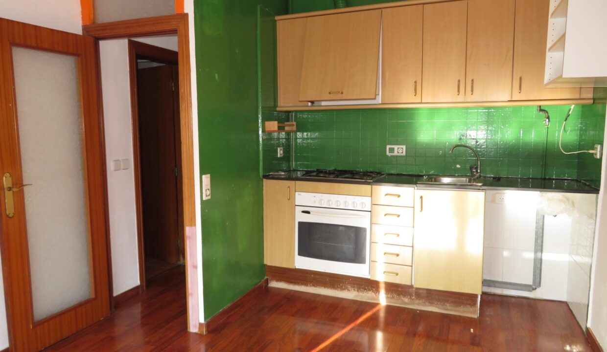 APARTAMENTO EN EL RAVAL. SE VENDE CON INQUILINOS!_1