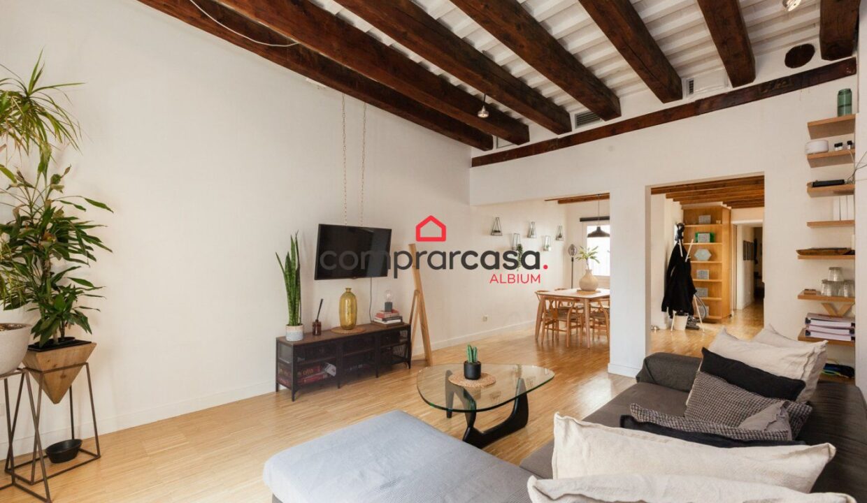 ÁTICO CON TERRAZA EN FINCA MODERNISTA CON ASCENSOR_5