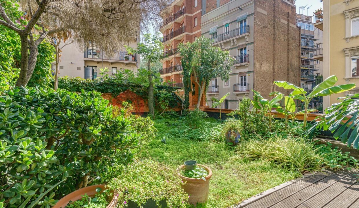 Casa independiente con magnífica terraza en el corazón de Poble Sec_2