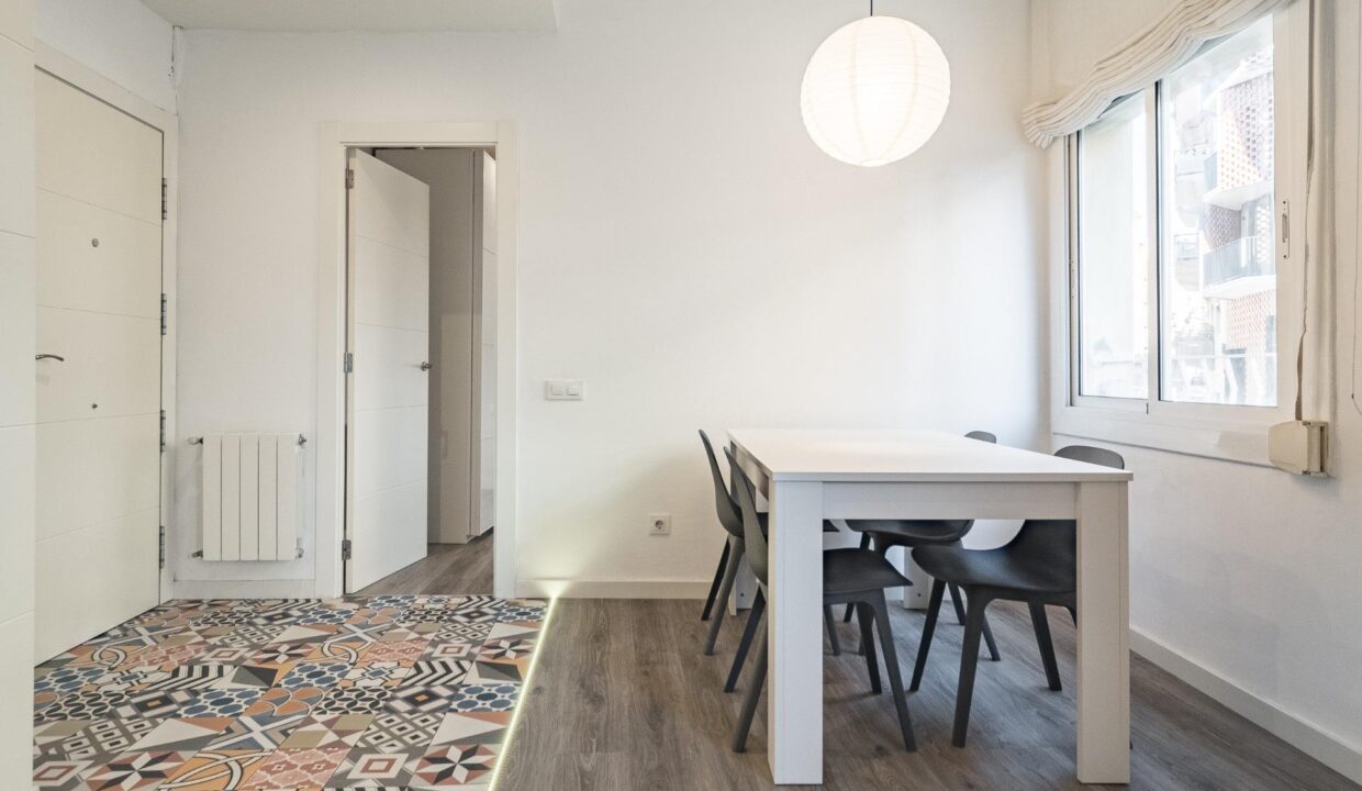 ENCANTADOR APARTAMENTO EN SANTS_5