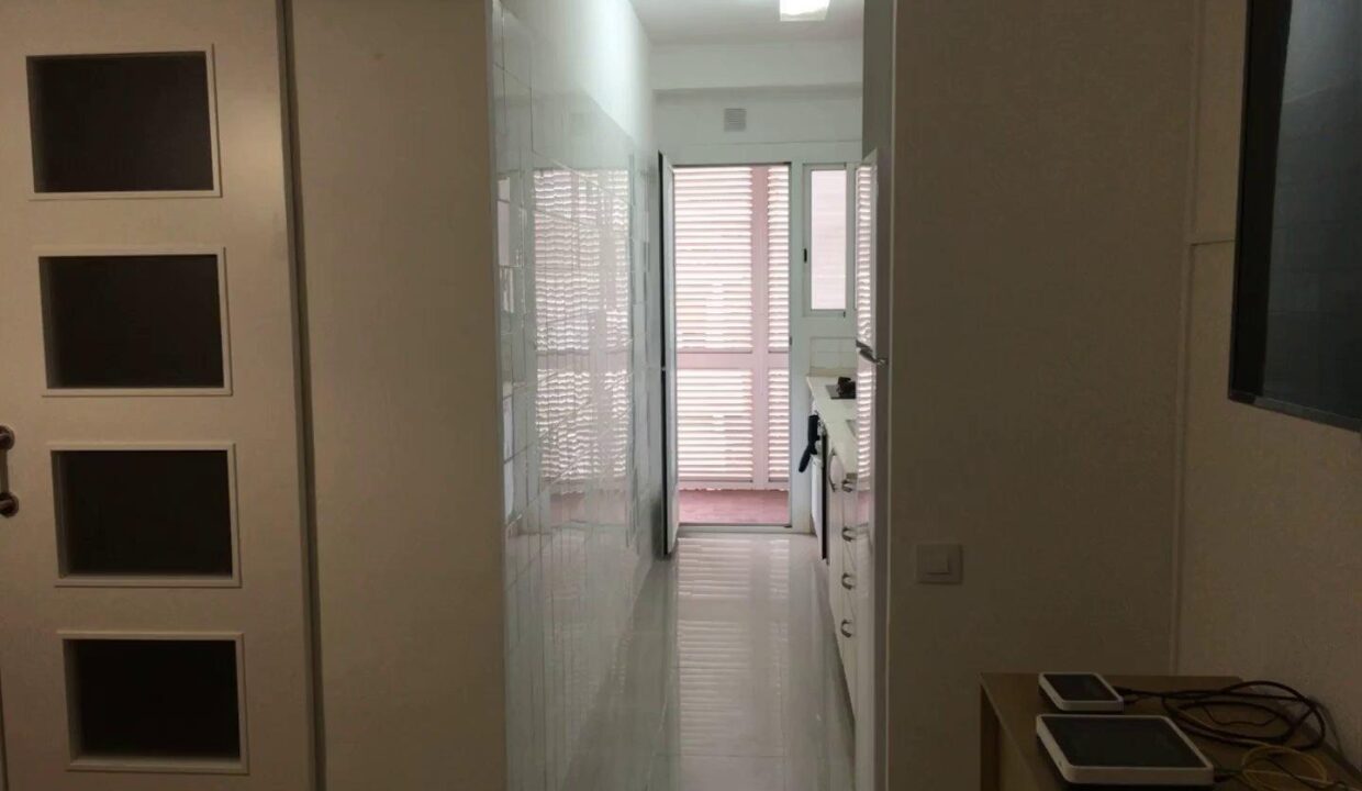 EXCELENTE PISO PARA COMPARTIR ZONA DE LA SAGRADA FAMILIA_2