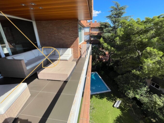 Exclusivo Piso de 220m2 + tza. con fantásticas vistas