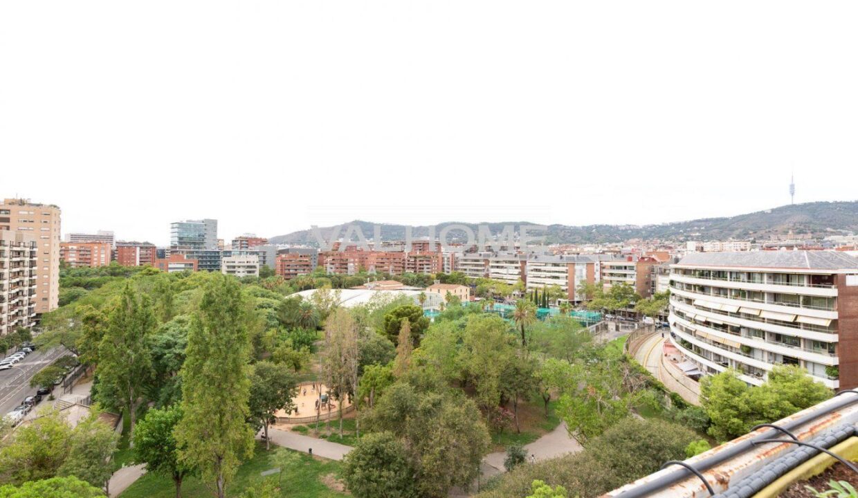 Exclusivo ático con grandes terrazas y espectaculares vistas en venta en Turó Park_5