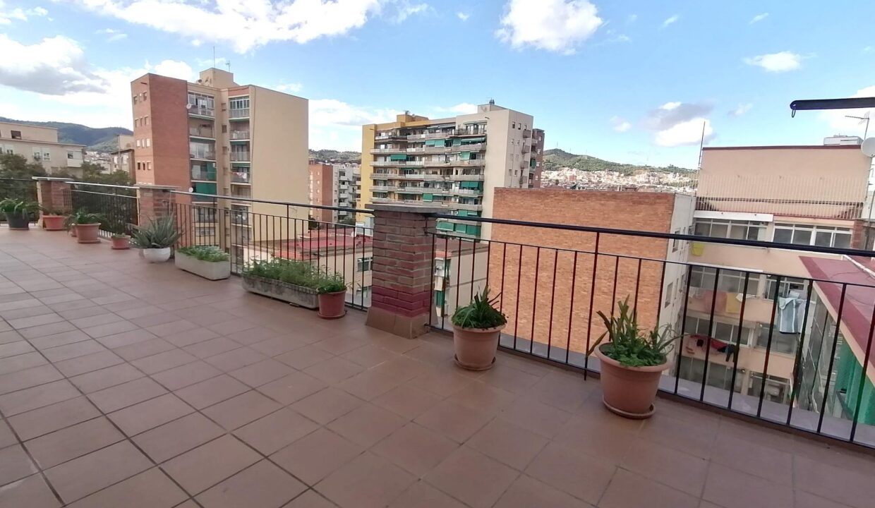 Fantástico ático de 92 m2 más 60 m2 de terraza_1