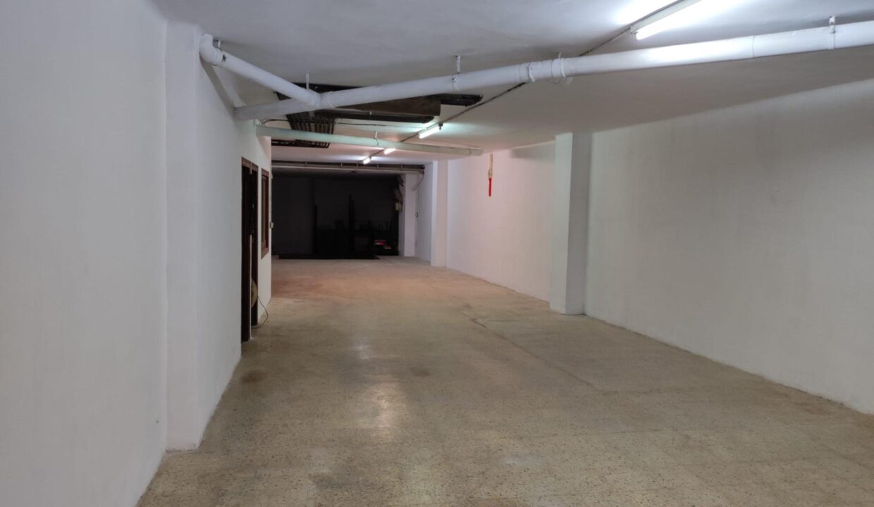 Local comercial en Horta_2