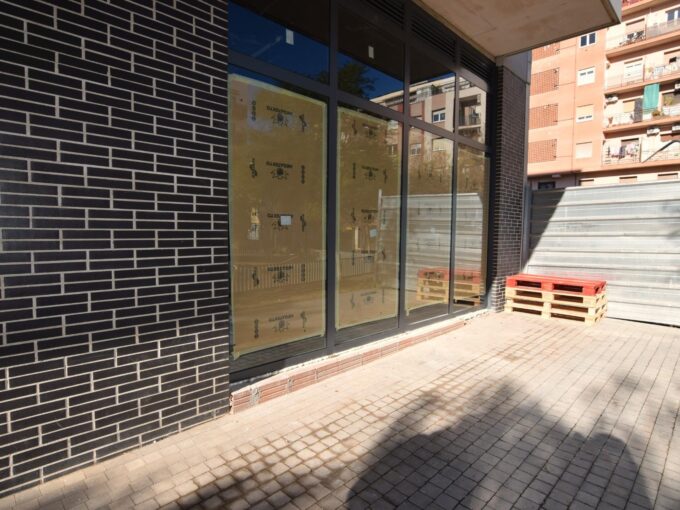 Local comercial en alquiler en Gran de Sant Andreu