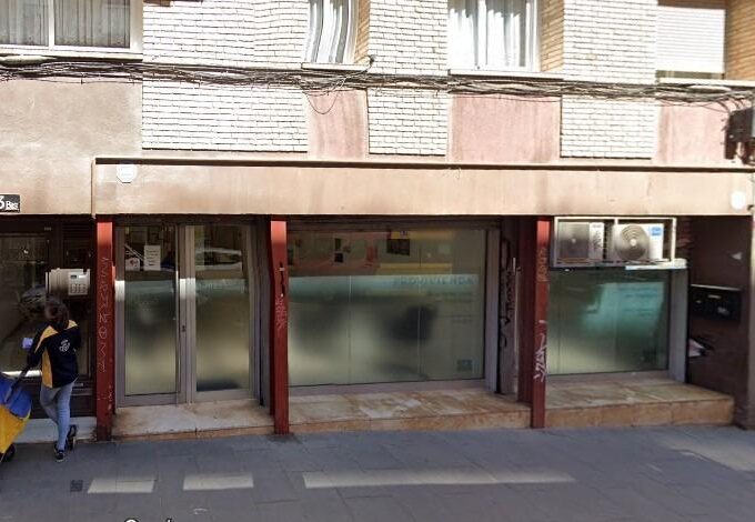 Local comercial en alquiler en calle Leiva 3 BIS -Barri de Sants_1