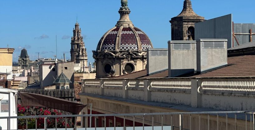 Lujoso apartamento en el gotico con zona comunitaria piscina_1