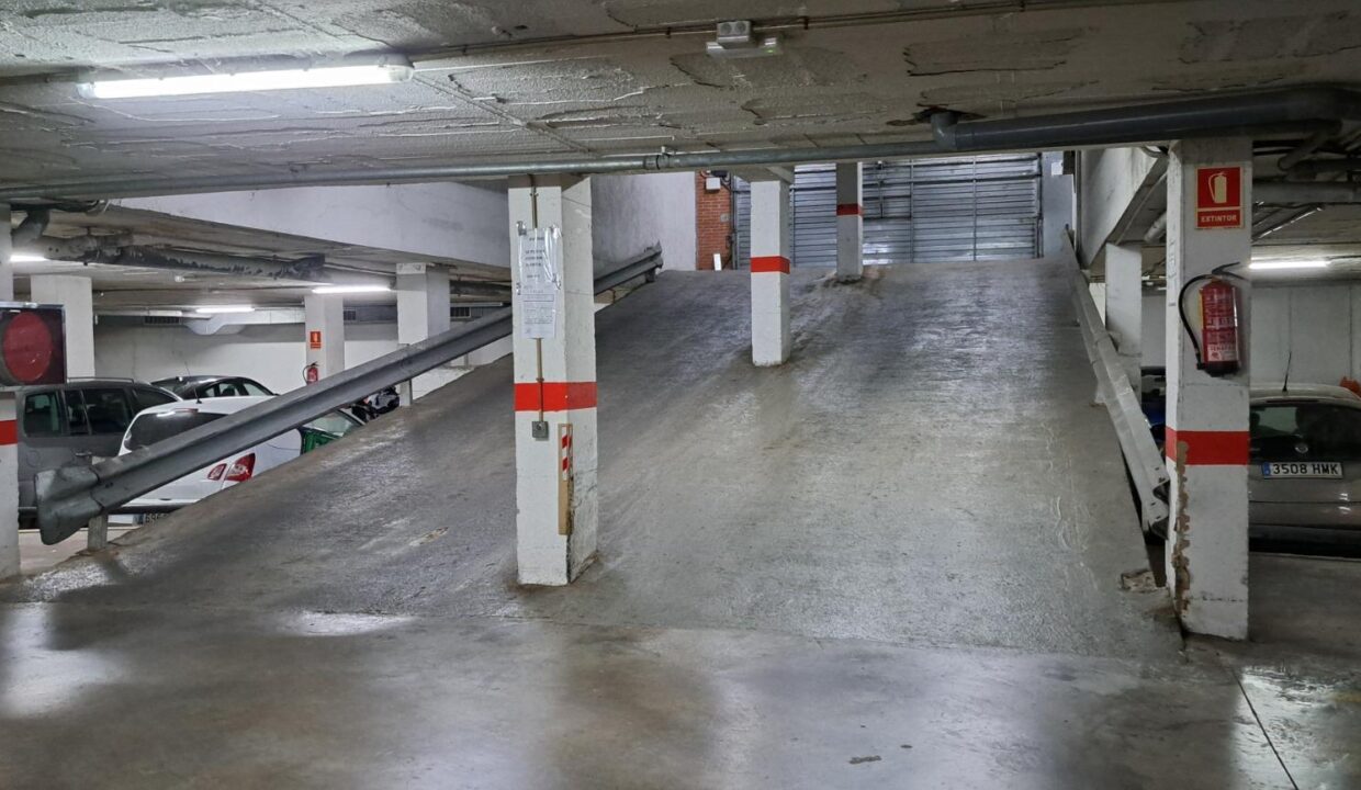 PARKING EN VENTA EN LA MARINA DEL PRAT VERMELL_3