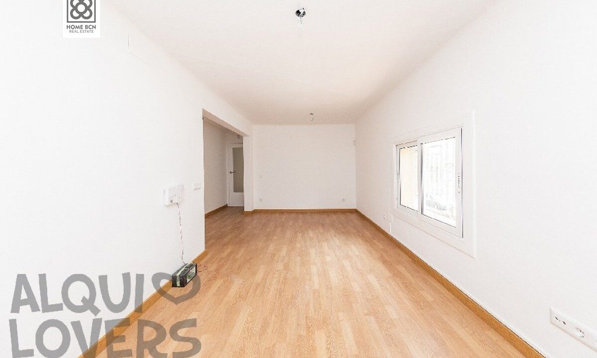 PISO EN VENTA C/ CARTELLA JUNTO AV. BORBÓ_1