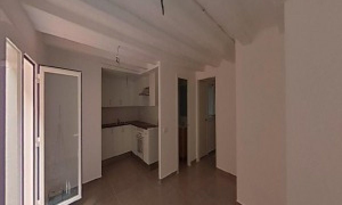 PISO EN VENTA EN C/ AGLA_2