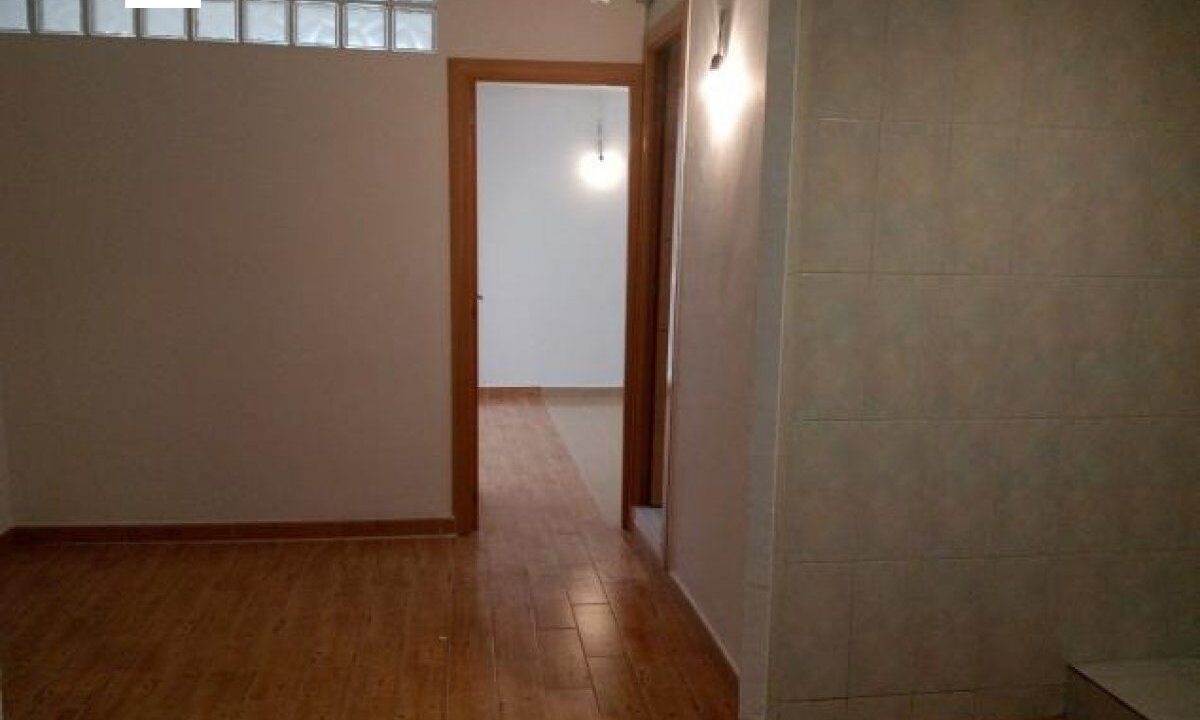 PISO EN VENTA EN C/ MARGARIT_2