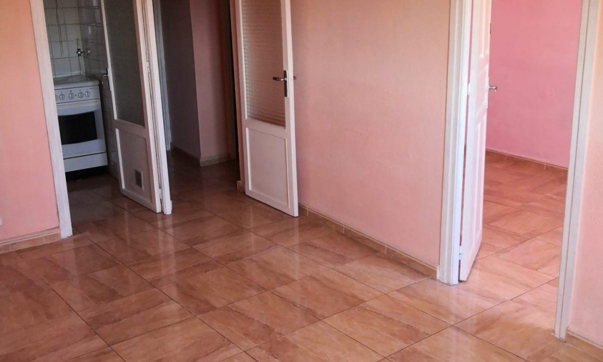 PISO EN VENTA EN CANYELLES_1