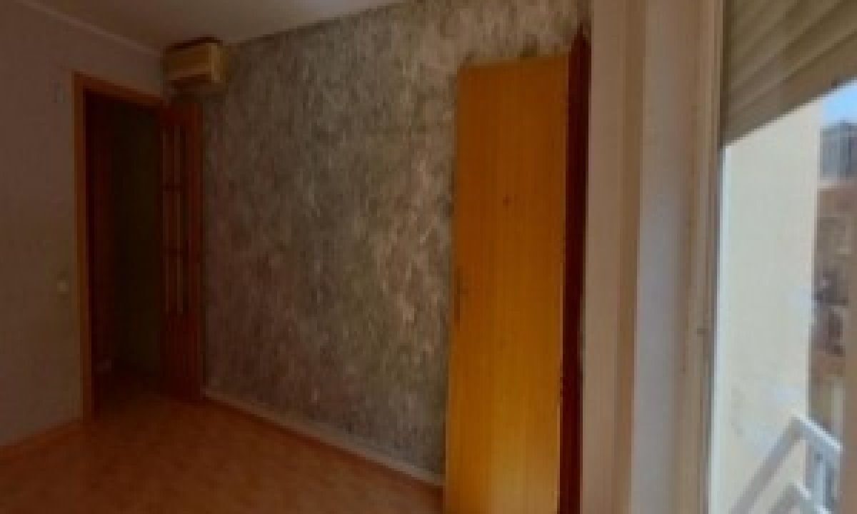 PISO EN VENTA EN TRINITAT VELLA_2