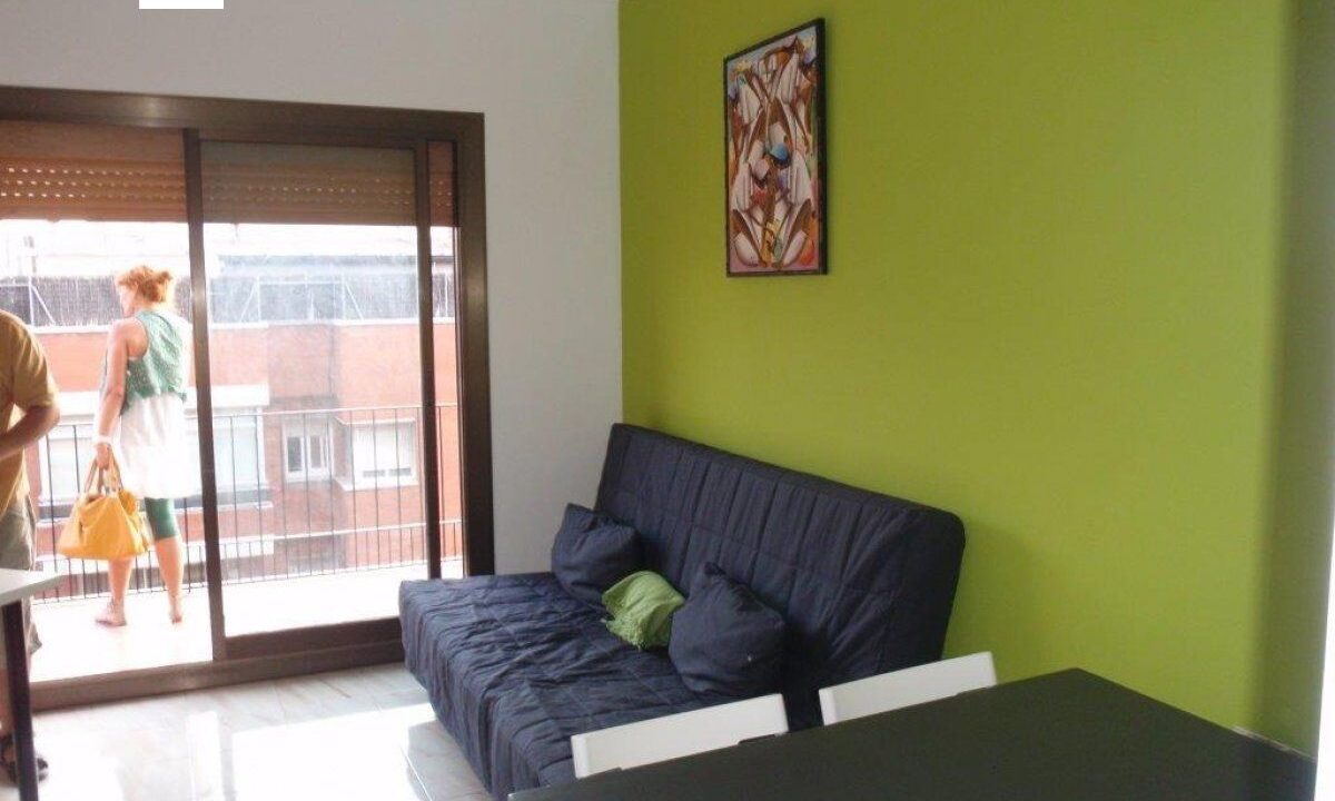 PISO EN VENTA JUNTO A SAGRADA FAMILIA_2