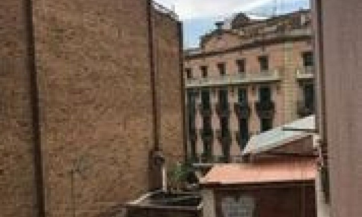 PISO EN VENTA TOTALMENTE REFORMADO EN GRACIA_5