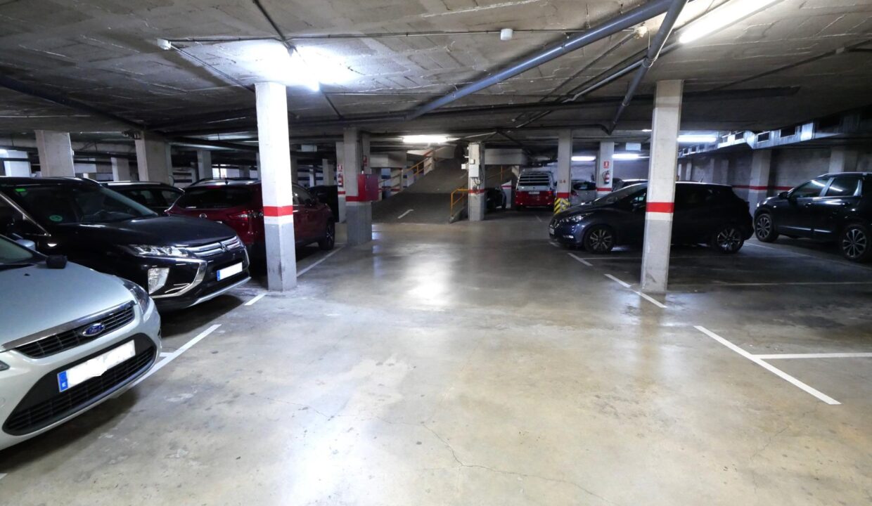 PLAZA DE PARKING EN VENTA CALLE DOCTOR SANTPONÇ