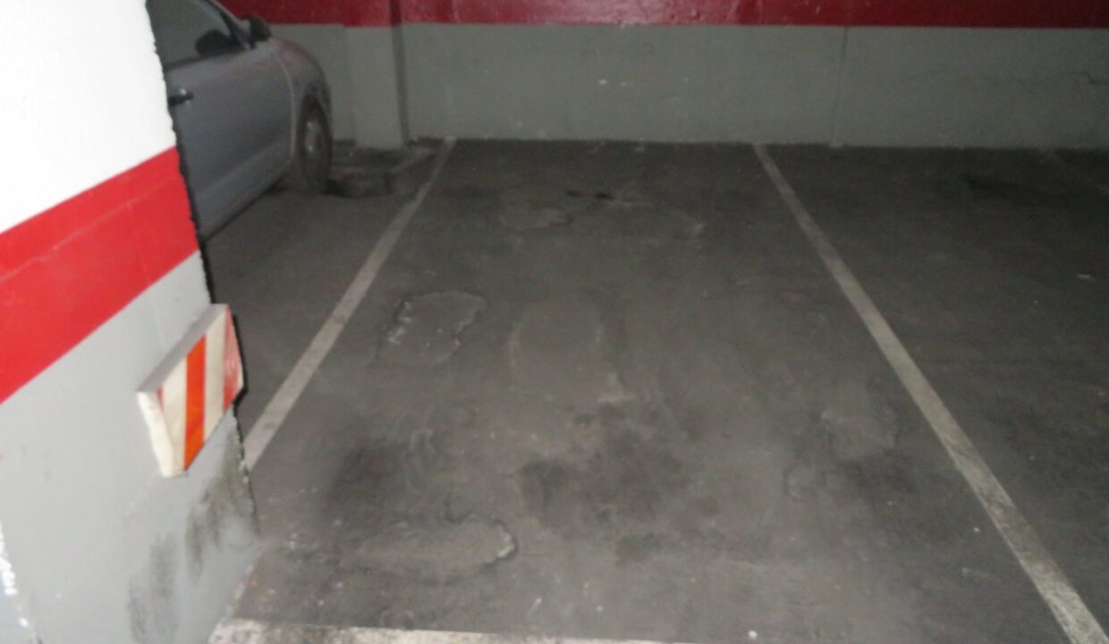 PLAZA DE PARKING EN VENTA EN LA MISMA AVENIDA PARALELO TOCANDO PLAZA ESPAÑA_1