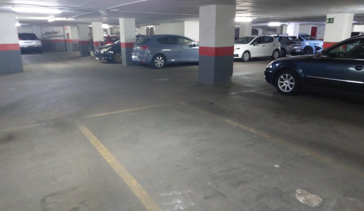 PLAZA DE PARKING EN ZONA FRANCA_2