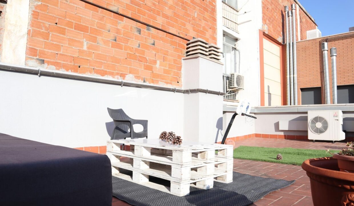 Piso con terraza de 26 m²  (Nou Barris / La Prosperitat)_5