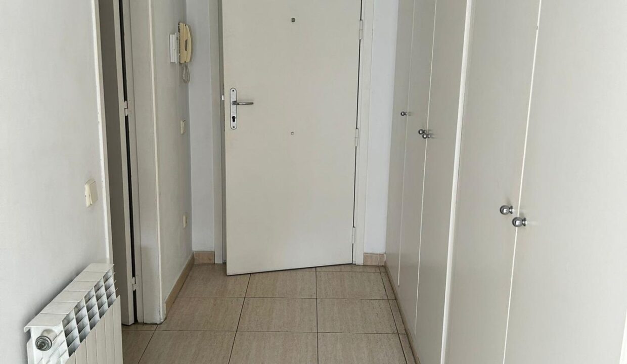 Piso de 50m2 en calle Tamarit