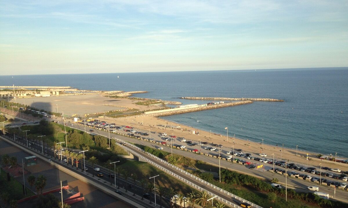 Piso de Lujo con vista Magnificas al Mar y a Barcelona_3