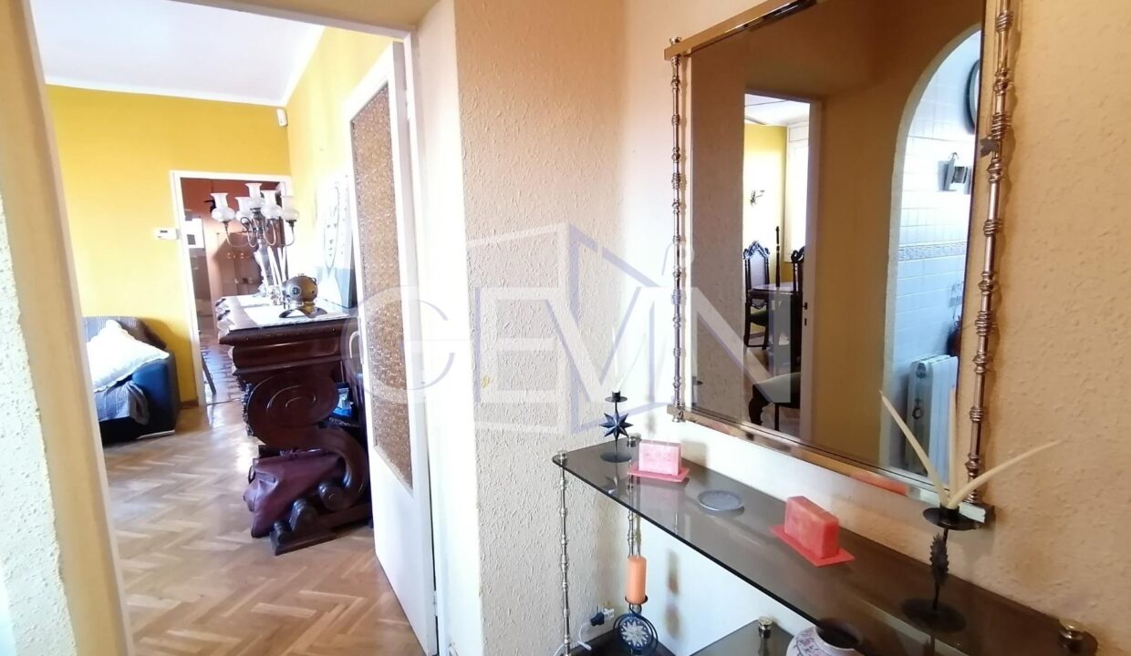 Piso en venta en Zona Franca_2